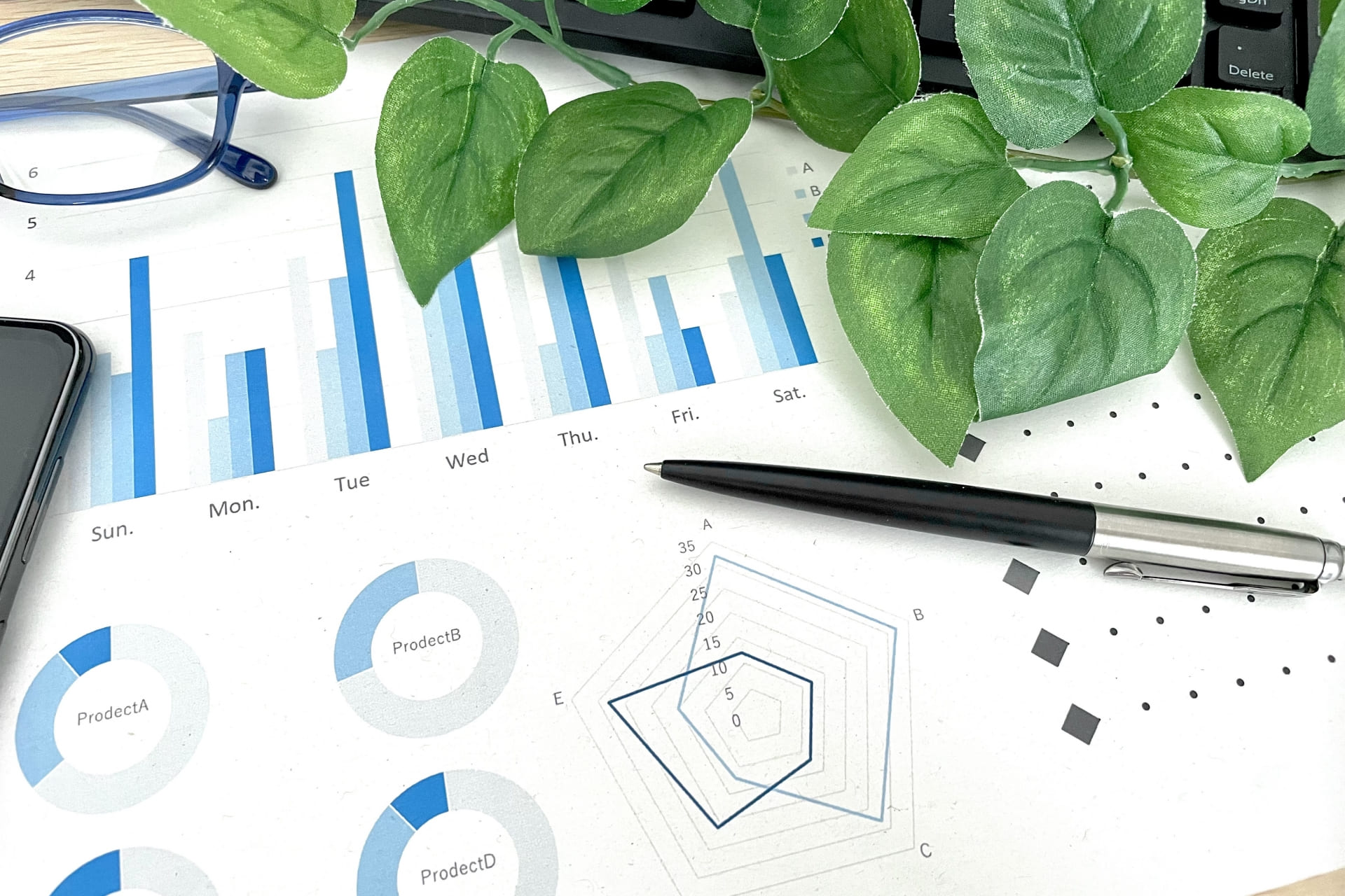 2ヶ月目以降 更新・改善・制作・分析