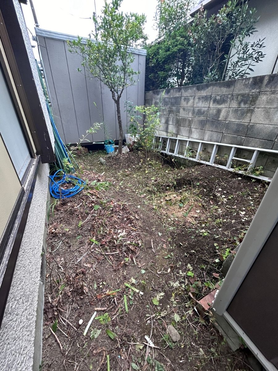 横浜市草むしり実績|before-after|小高屋(コダカヤ)